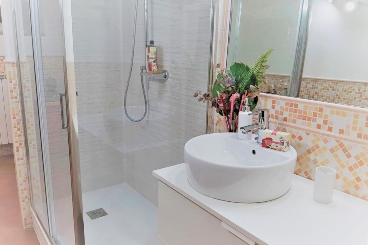 Movie Star Apartment With Garden Florence Luaran gambar