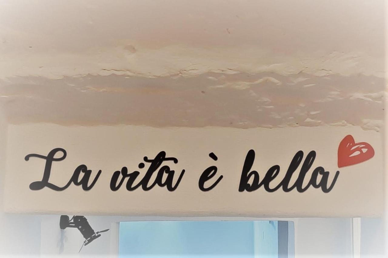 Movie Star Apartment With Garden Florence Luaran gambar
