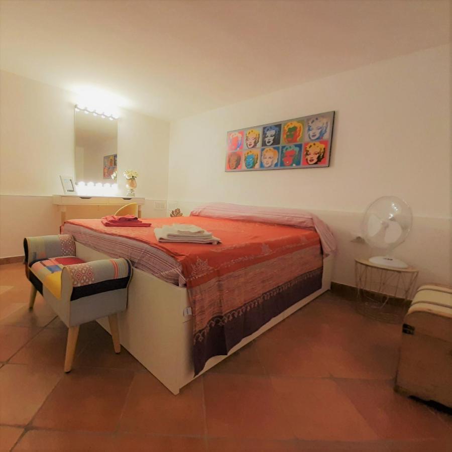 Movie Star Apartment With Garden Florence Luaran gambar