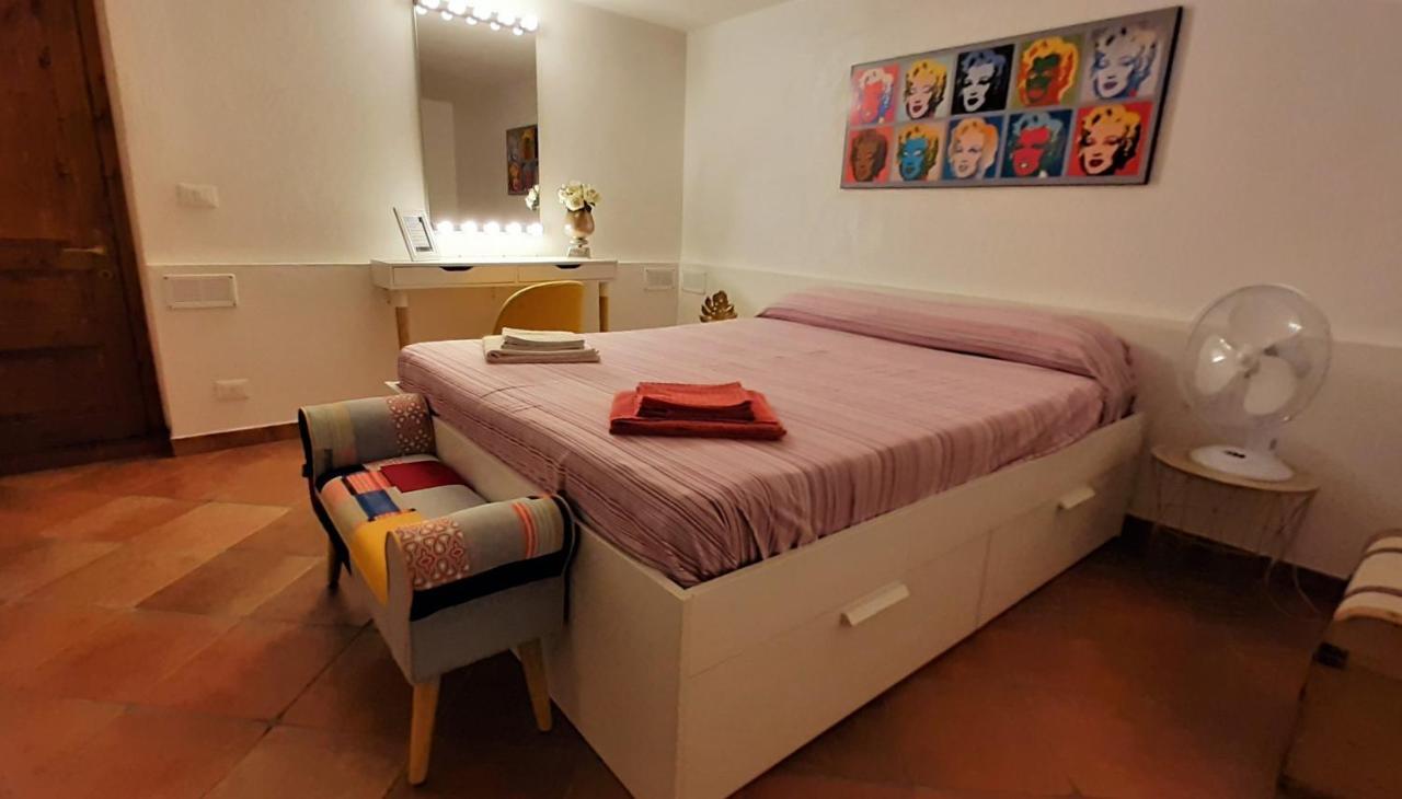 Movie Star Apartment With Garden Florence Luaran gambar